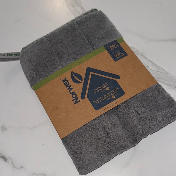 Norwex Other - Norwex Charcoal Bathroom Scrub Mitt